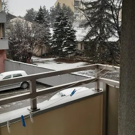 Ema Διαμέρισμα *