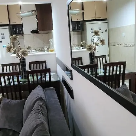 Ema Διαμέρισμα *