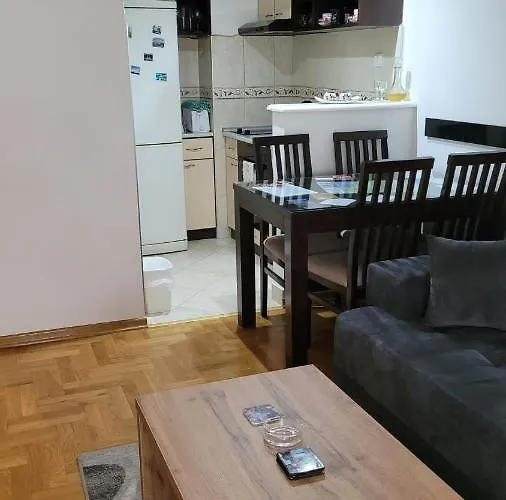 Ema Апартаменты