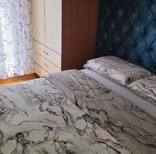 Апартаменты Ema *