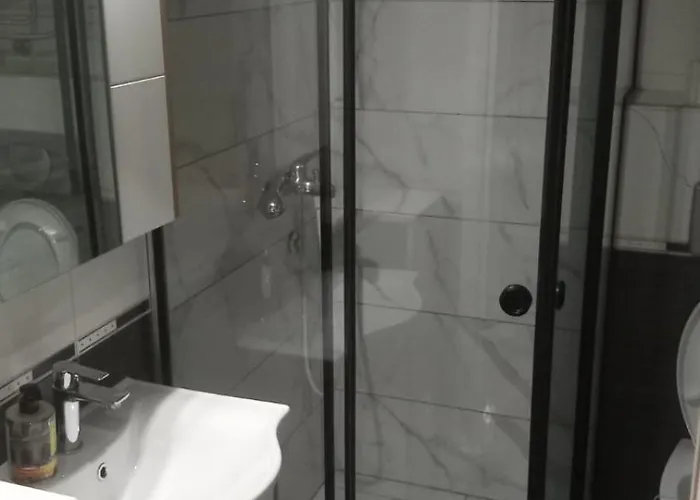 Ema Апартаменты *